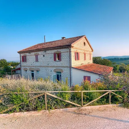 Casa Rossi Di Paolo Rossi Lantgård